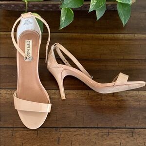 Steve Madden Nude Patent Ankle-Strap Heels 7.5M